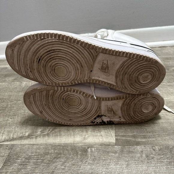 Men’s Nike Court Vision 13 Mid Next Nature Basketball Shoes Leather White Black - Picture 6 of 8